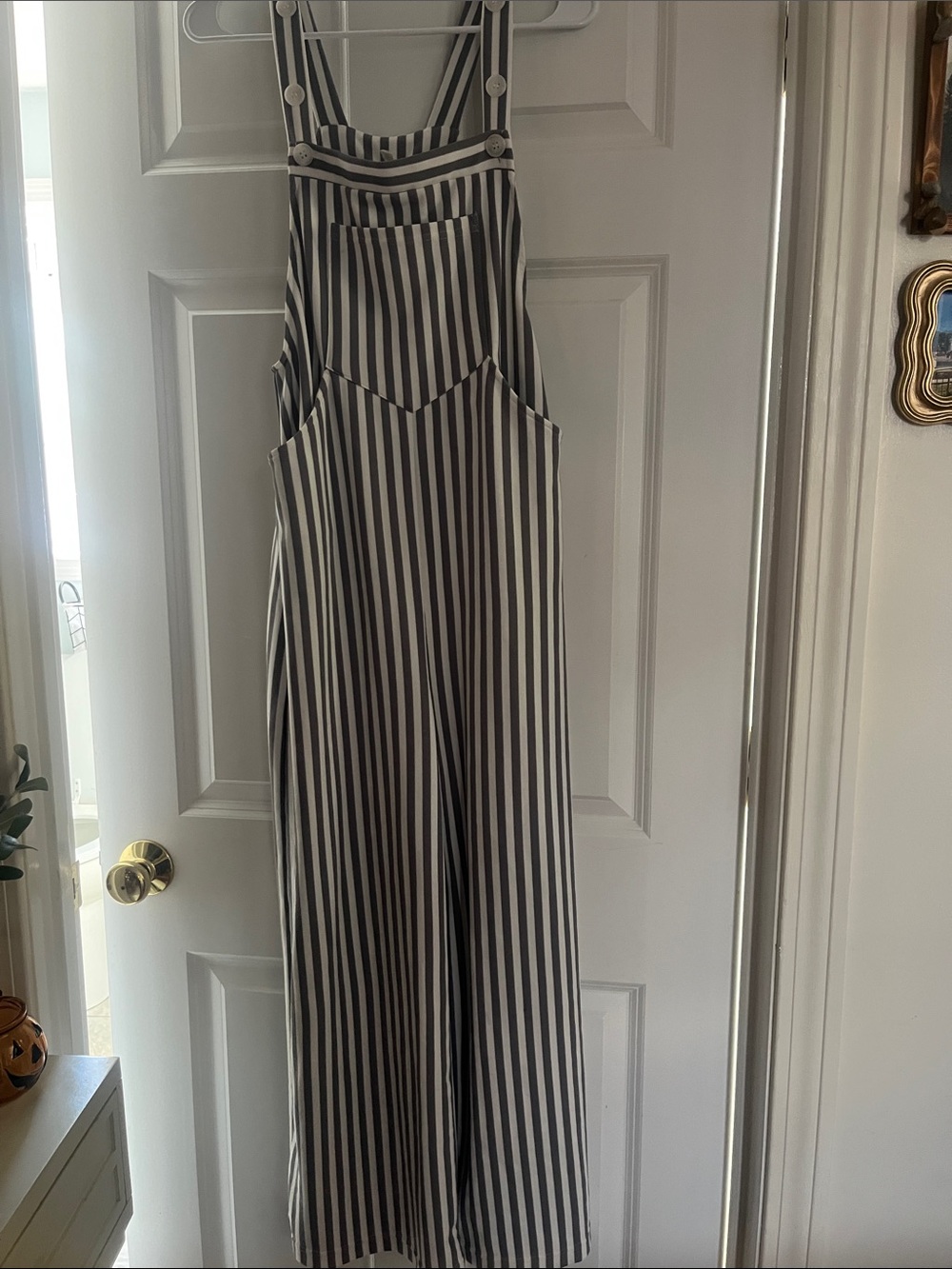 HALARA Black and White Vertical-Stripe Bib Jumpsuit